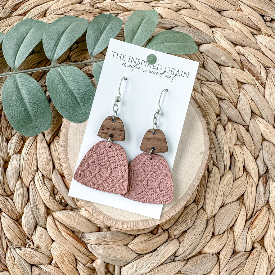 Trapezoid Earrings - Mauve Lace
