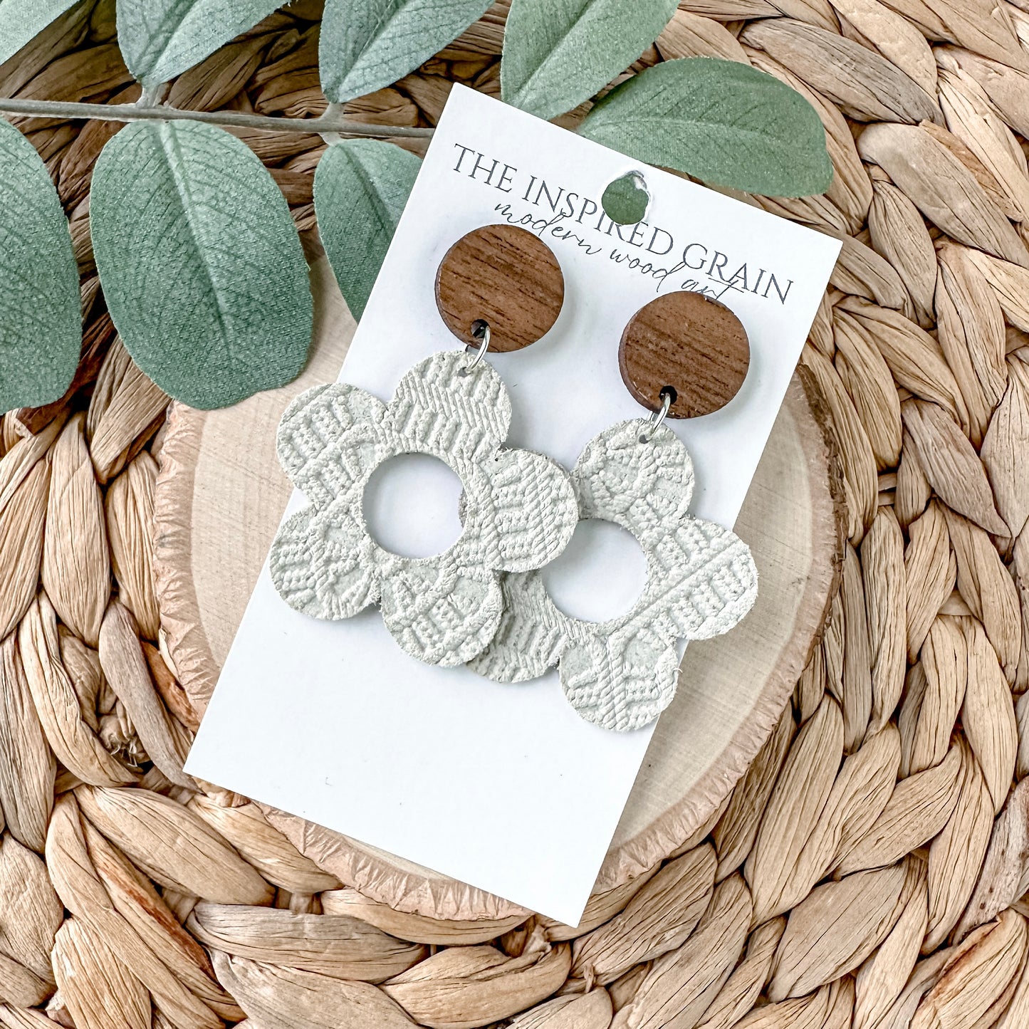 Groovy Flower Earrings - Stone Lace