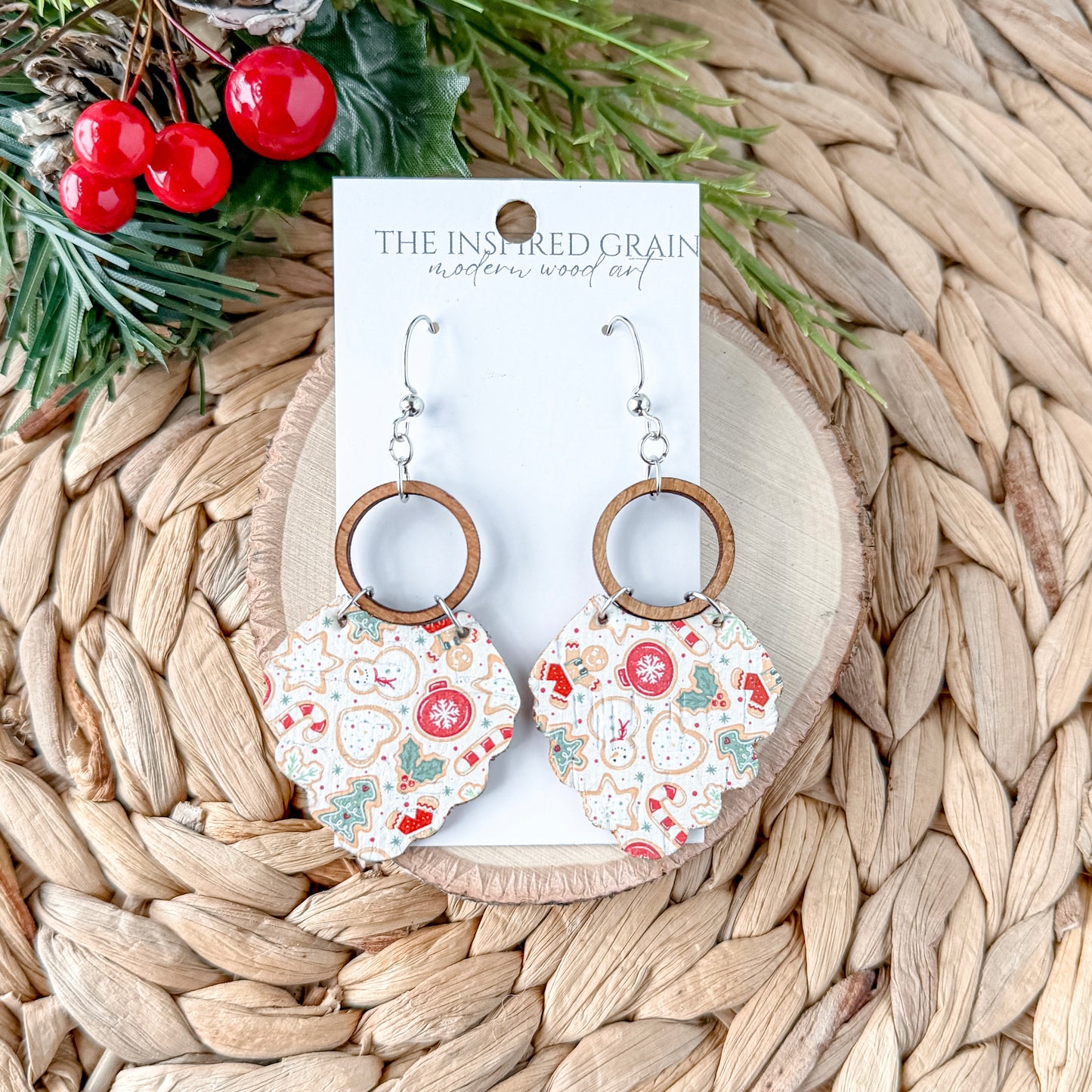 Scallop Hoop Earrings - Christmas Cookies