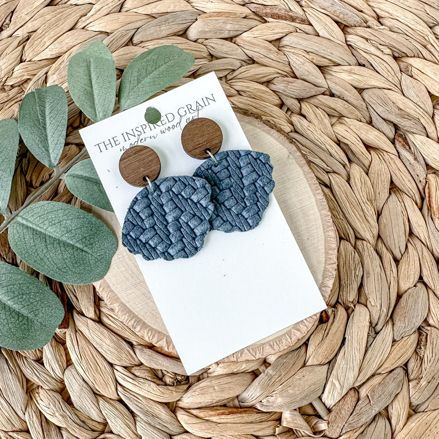 Scallop Earrings - Denim Knit